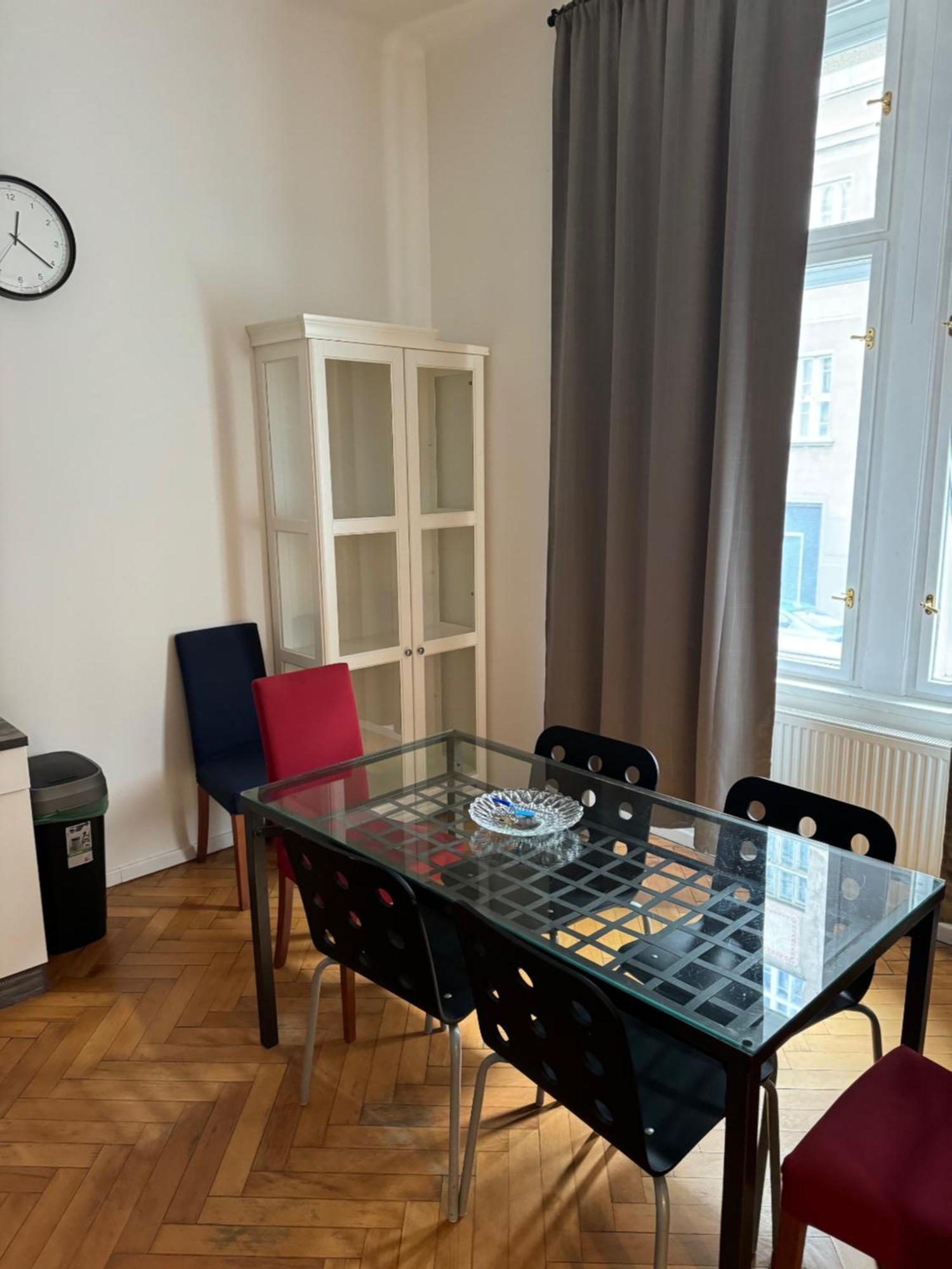 2B Pechackova Family Apartment With Balcony By The River Prague Ngoại thất bức ảnh